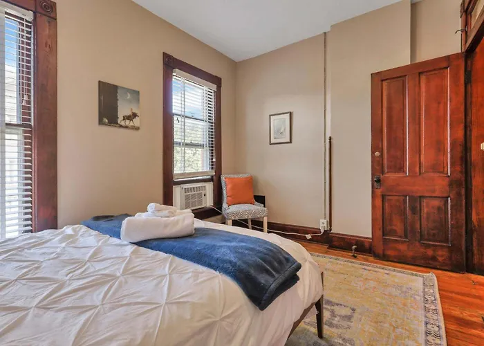 4 Bed Townhome Near Goodale Park * Columbus