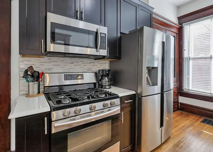 Сasa de vacaciones 4 Bed Townhome Near Goodale Park Columbus